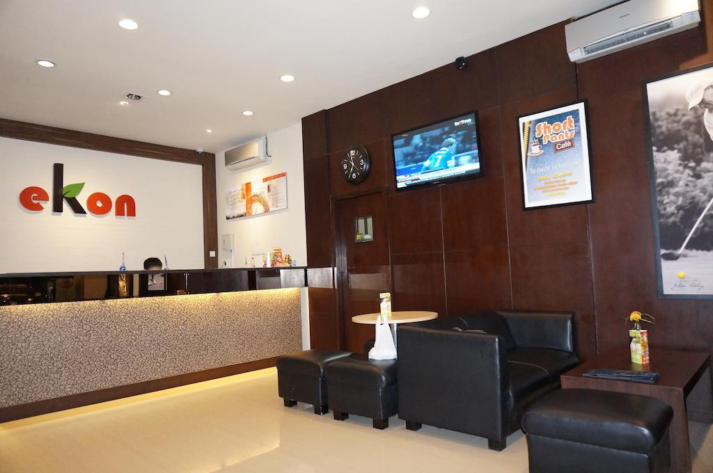 Ekon Hotel Jogyakarta Zewnętrze zdjęcie